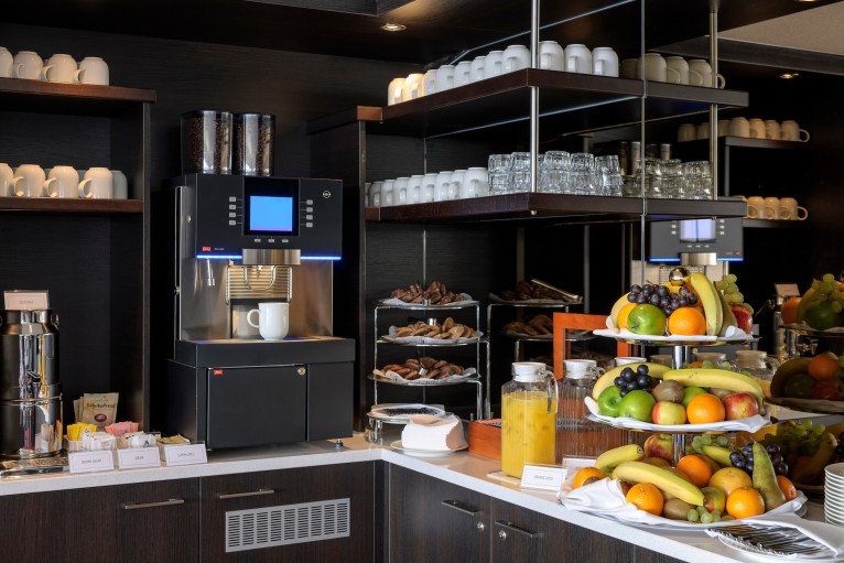 Club Lounge