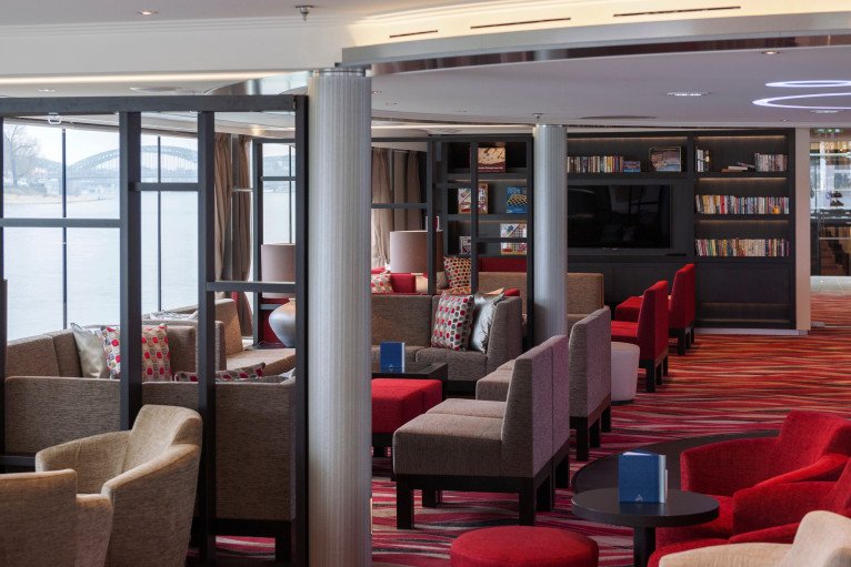 Panorama Lounge