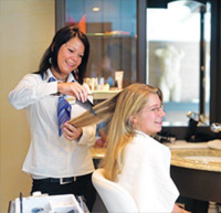 Beauty & Hair Salon