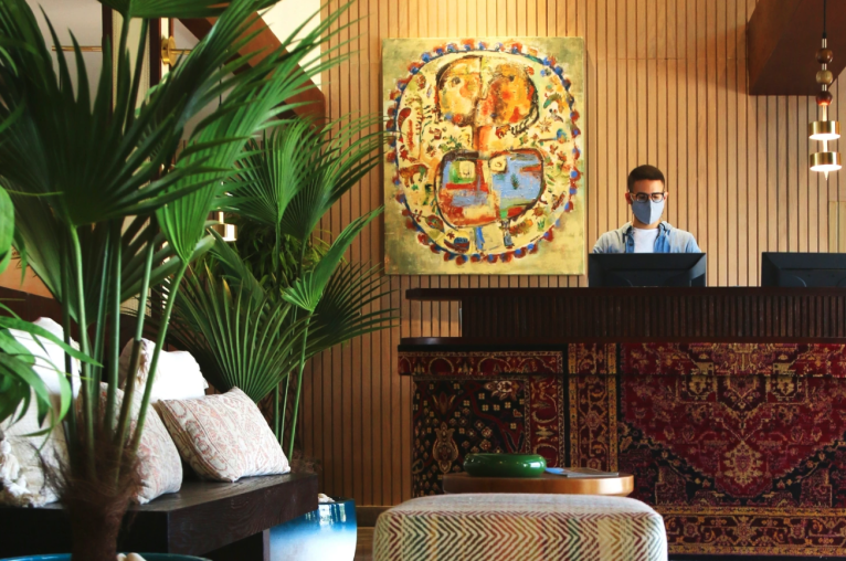 Lounge and Bar